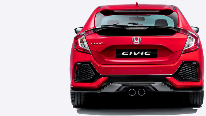 Vista posteriore della Honda Civic.