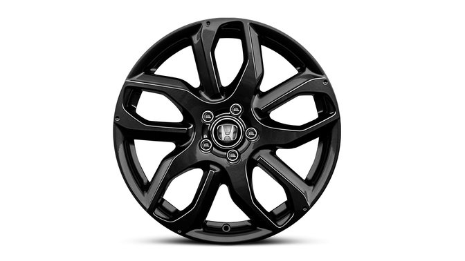 Primo piano della superficie del cerchio in lega Gunpowder Black da 19" per Honda CR-V. 