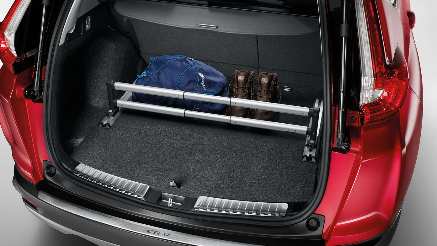 Vista posteriore di Honda CR-V Hybrid con pacchetto Cargo Pack 