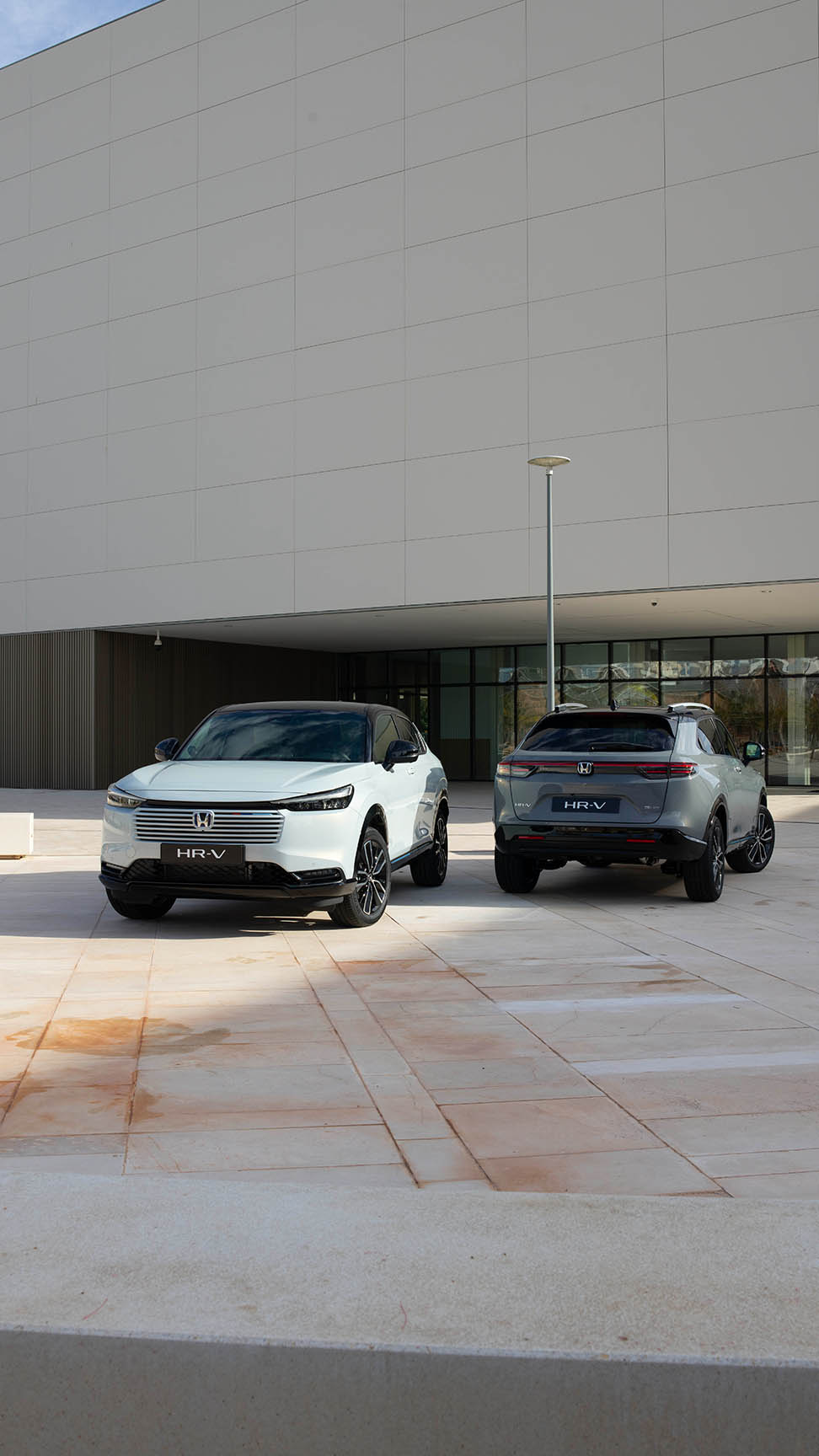 Honda HR-V vista fronte e retro