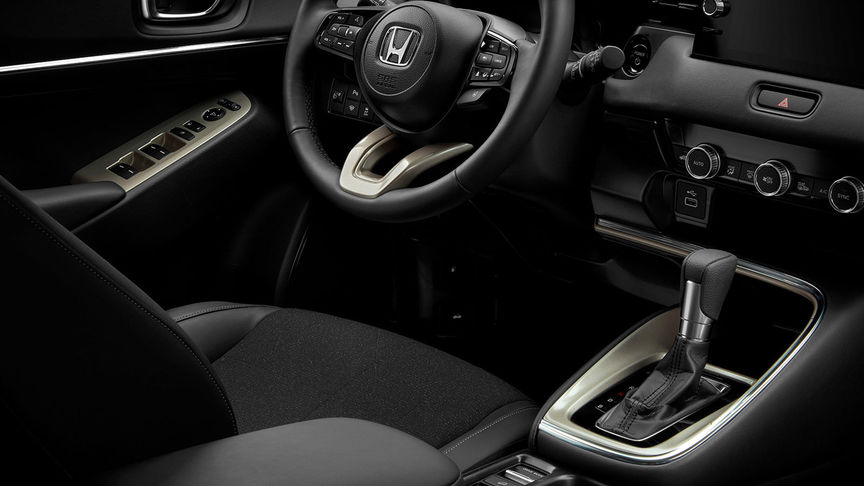 Honda HR-V Hybrid Ilmenite Titanium Interior Pack