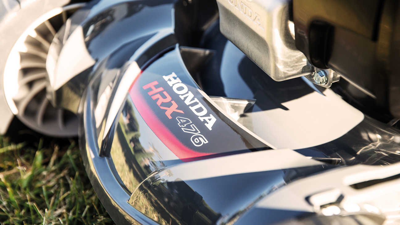 Tosaerba Honda HRX, particolare del piatto di taglio.