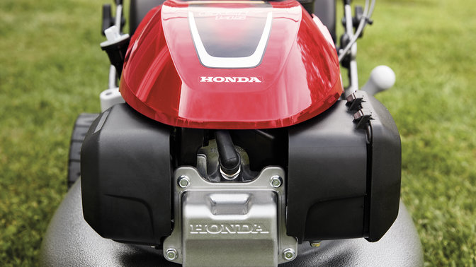Vista frontale dell'Honda IZY