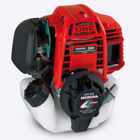 Honda Versatool, motore a 4 tempi.