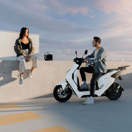 Honda 2023 EM1 e electric scooter