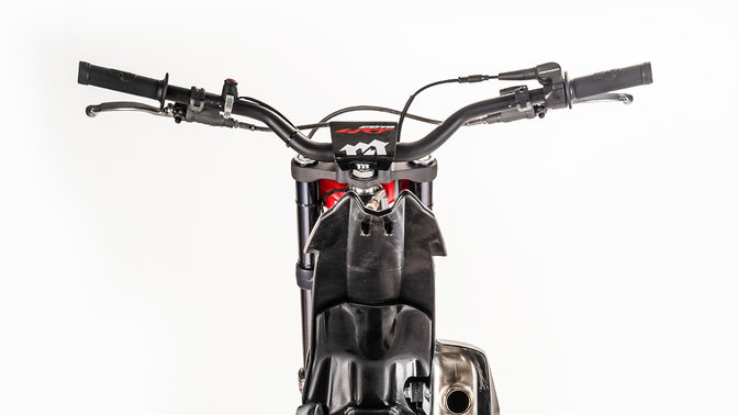Vista dettagliata posteriore del manubrio della Honda Montesa Cota 4RT 260R.