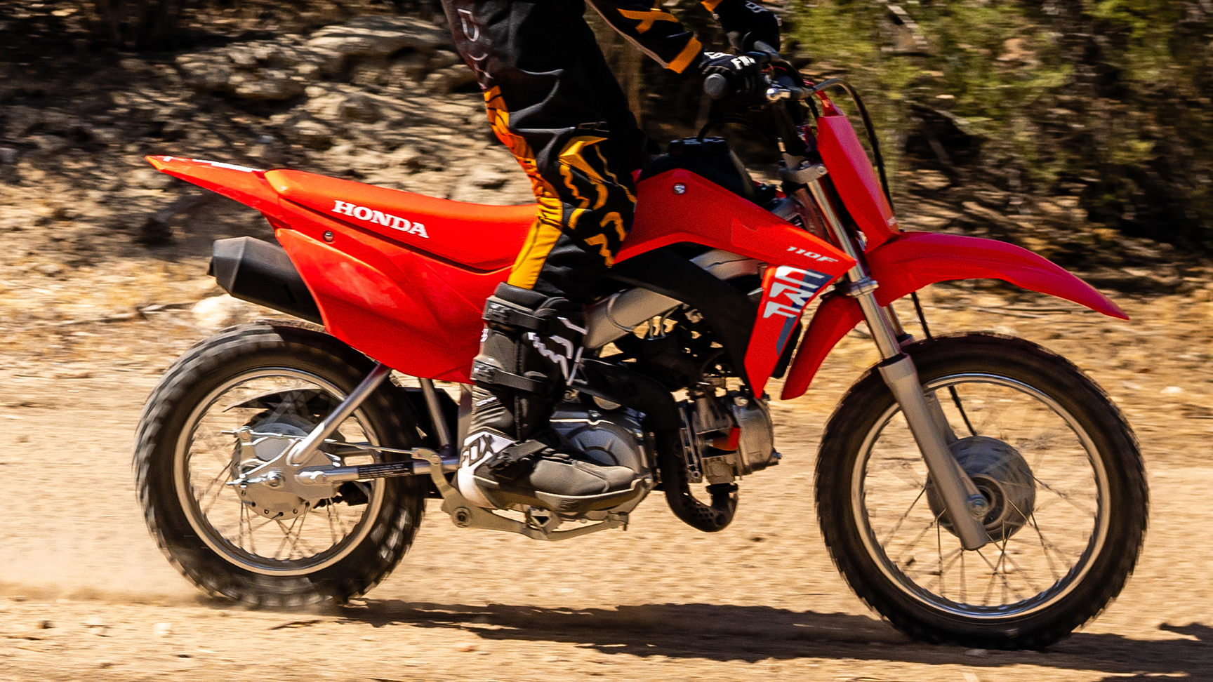 CRF110F Telaio a doppio trave in acciaio e forcellone rinforzato