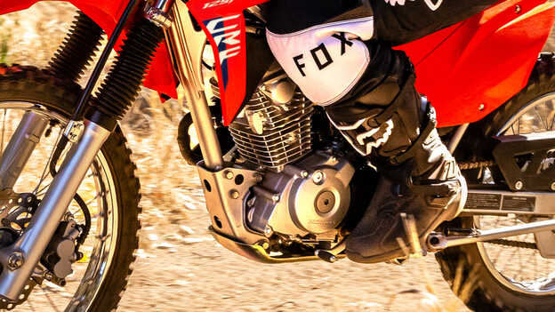 Motore Honda CRF125F a quattro tempi da 124,9 cc