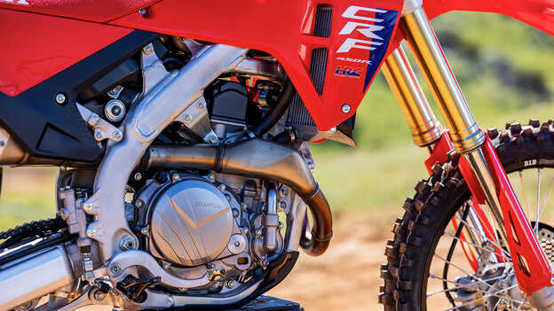 CRF450R Motore Unicam da 449,7 cc a quattro valvole