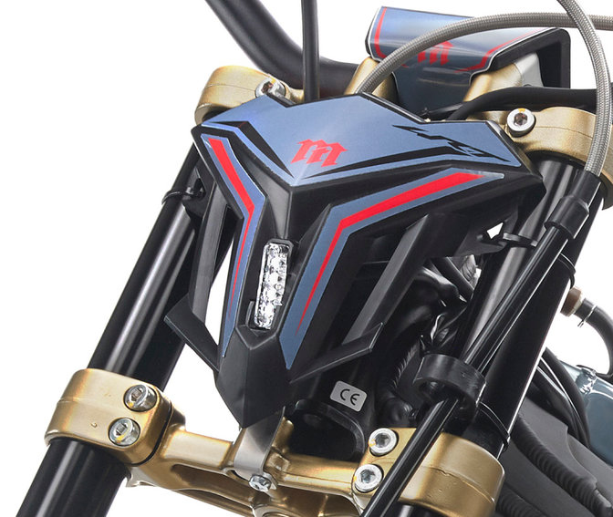 Montesa Cota 301RR ingradimento sul faro anteriore