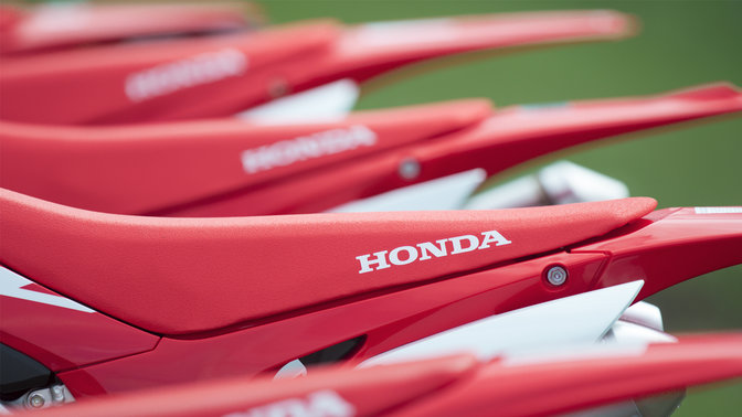Una selezione di moto CRF.