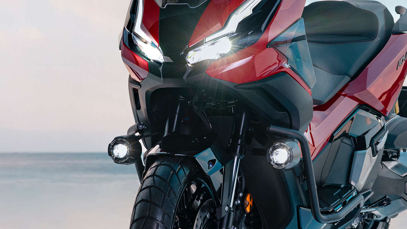 Fari fendinebbia Honda ADV350
