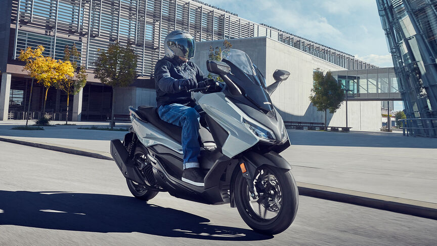Honda Forza 125