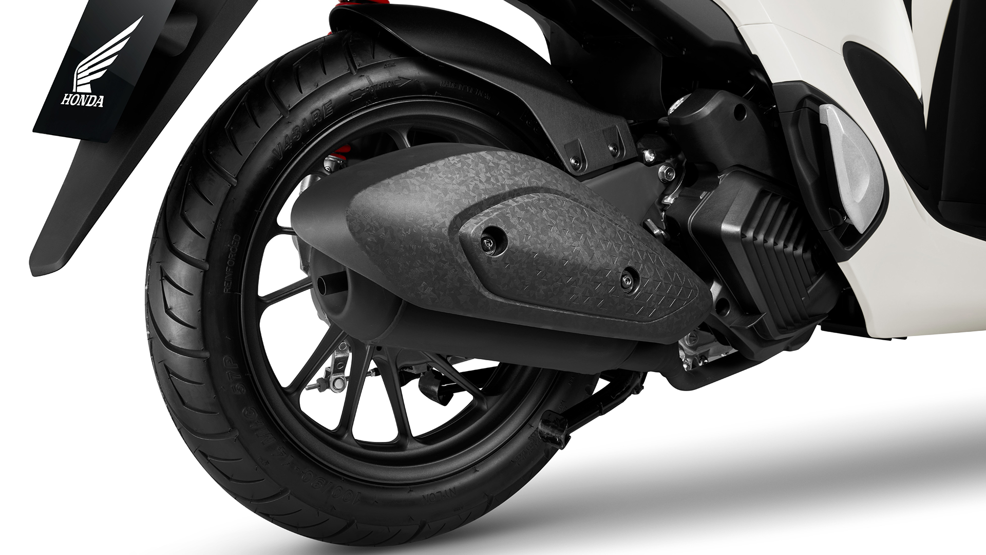 SH Mode 125, ripresa posteriore di tre quarti che mostra il telaio