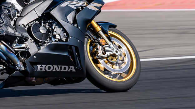 Honda CBR1000RR-R Fireblade SP con freni Brembo