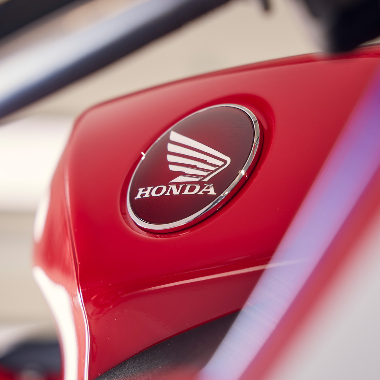 Primo piano del logo Honda di CBR600RR