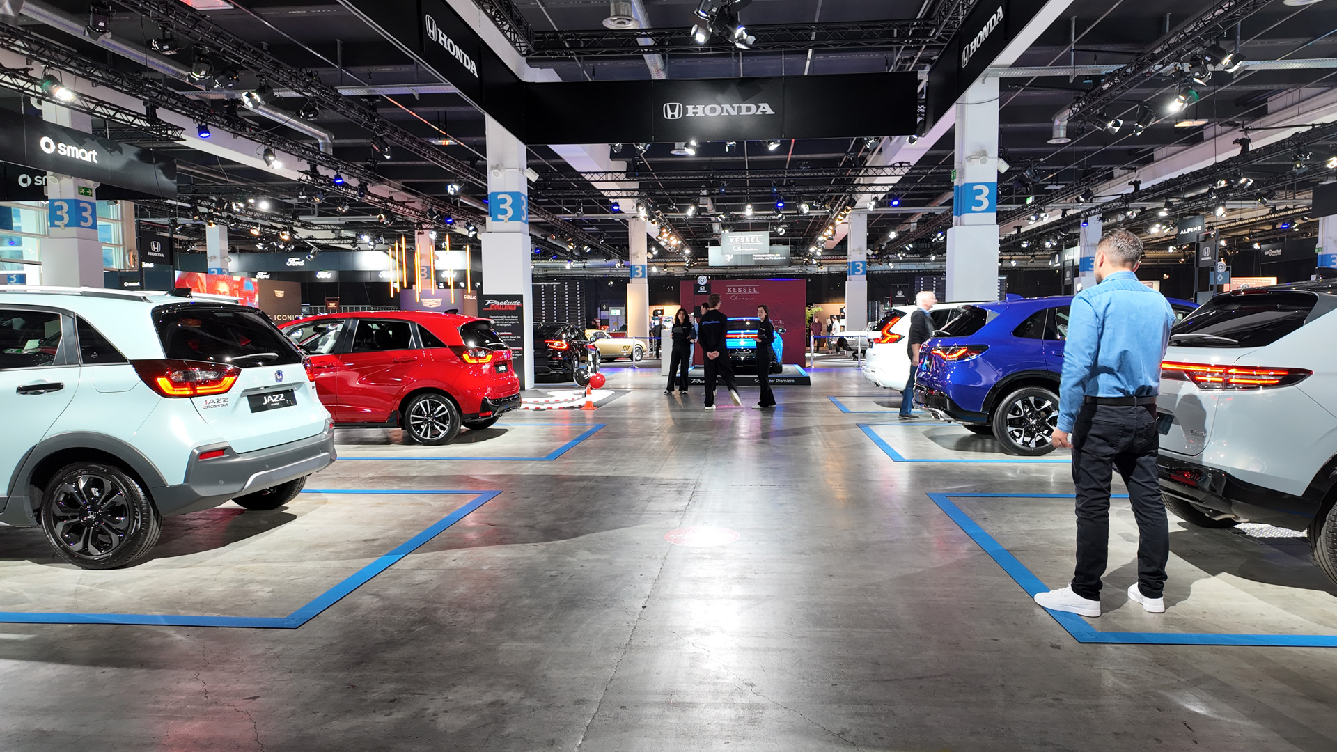 Stand Honda all’Auto Zürich 2025 con vista posteriore della Jazz Crosstar, della Jazz, dell'HR-V, dello ZR-V e del CR-V
